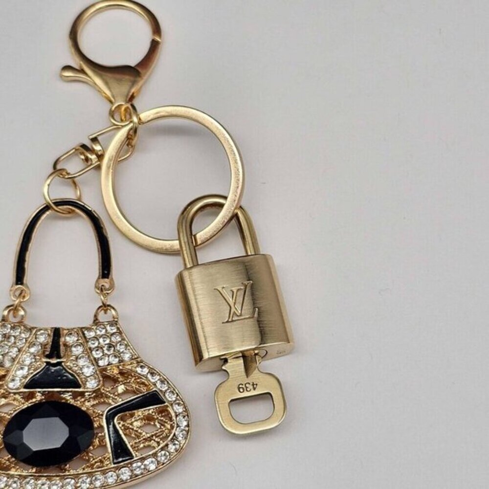 Authentic Louis Vuitton Padlock & Key Gold ✨Unbranded Bag Charm Keychain - Picture 4 of 7